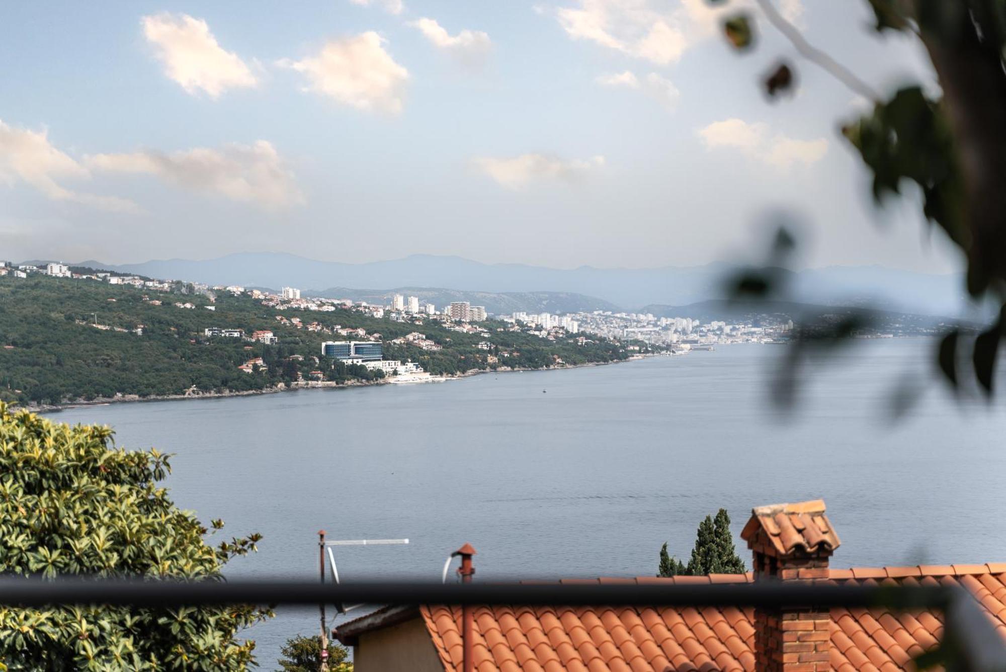 New Cosy Apartments With Private Parking Opatija Bagian luar foto